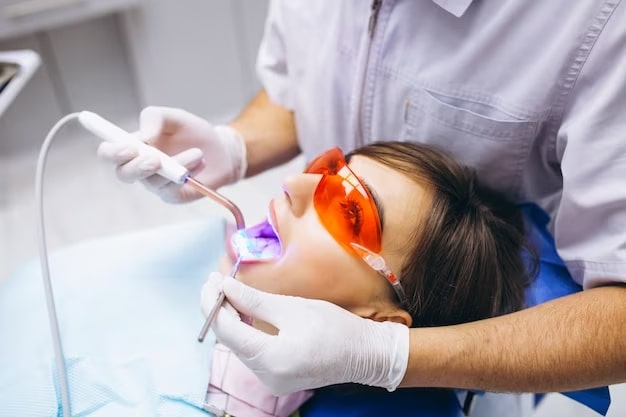 Featured image for “Get A Smile Makeover With Cosmetic Dentistry Services”