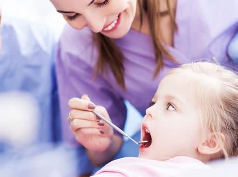 Teeth Cleanings for Kids in Chandler, AZ - Dentist Chandler - Dr. Eric W. Hwang, DDS