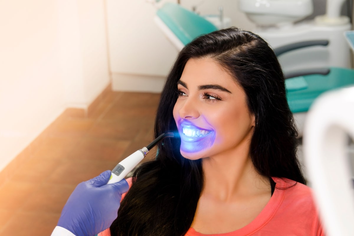 Featured image for “Managing Sensitivity: Is Professional Teeth Whitening in Chandler, Arizona Safe?”